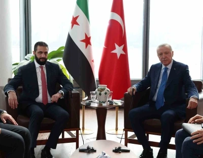 Cumhurbaşkanı Erdoğan, Suriye Devlet Başkanı Şara ile bir araya geldi