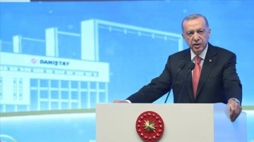 Cumhurbaşkanı Erdoğan: T&uuml;rkiye'yi sivil ve &ouml;zg&uuml;rl&uuml;k&ccedil;&uuml; bir Anayasa'ya kavuşturmak istiyoruz