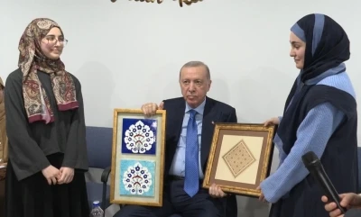 Cumhurbaşkanı Erdoğan &uuml;niversite &ouml;ğrencileri ile bir araya geldi