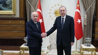 Cumhurbaşkanı Erdoğan ve MHP Genel Başkanı Bah&ccedil;eli arasında kritik g&ouml;r&uuml;şme