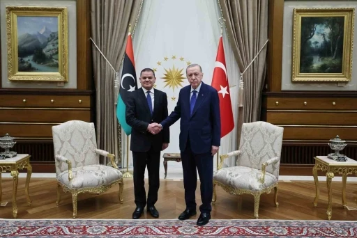 Cumhurbaşkanı Recep Tayyip Erdoğan, Cumhurbaşkanlığı K&uuml;lliyesi&rsquo;nde Libya Başbakanı Abdulhamid Dibeybe&rsquo;yi kabul etti.
