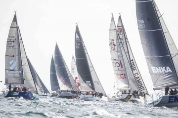 Cumhurbaşkanlığı 4. Uluslararası Yat Yarışları&rsquo;nda Cumhuriyet coşkusu başladı
