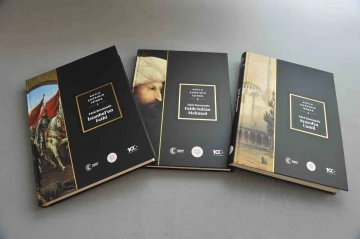 Cumhurbaşkanlığı İletişim Başkanlığından İstanbul&rsquo;un fethinin 571. yıl d&ouml;n&uuml;m&uuml;ne &ouml;zel 3 ciltlik eser
