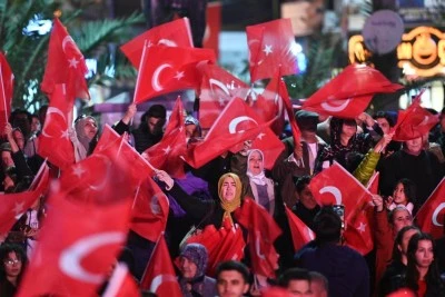 Cumhuriyet coşkusu Bursa'yı sarıyor