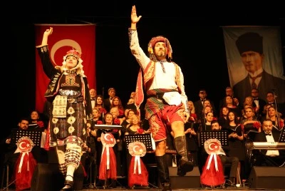 Cumhuriyet&rsquo;in 103&rsquo;&uuml;nc&uuml; yılı Nil&uuml;fer&rsquo;de konserle kutlandı