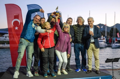 Cumhuriyet Kupası Yat Yarışlarında &ouml;d&uuml;ller sahiplerini buldu