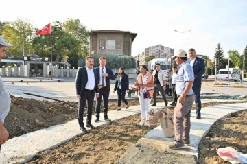 Cumhuriyet Meydanı&rsquo;na peyzaj &ccedil;alışması
