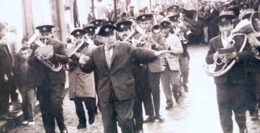 Cumhuriyet tarihinin ilk yerel bandosunu anlatan belgesele &ouml;d&uuml;l
