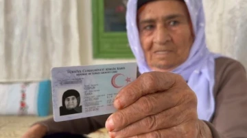 Cumhuriyetle yaşıt Rabia nine o g&uuml;nleri anlattı
