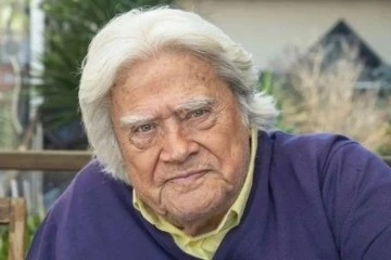 C&uuml;neyt Arkın'ın vasiyeti ortalığı karıştırdı 