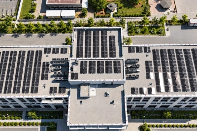 CW Enerji&rsquo;den D&uuml;z &Ccedil;atı GES Uygulamalarına Yenilik&ccedil;i Montaj Sistemi