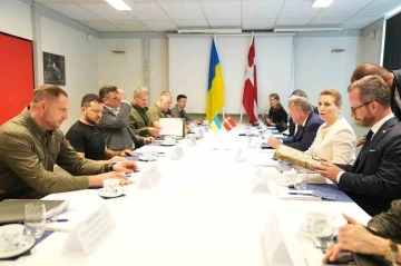 Danimarka&rsquo;dan Ukrayna&rsquo;ya 19 adet F-16 savaş u&ccedil;ağı
