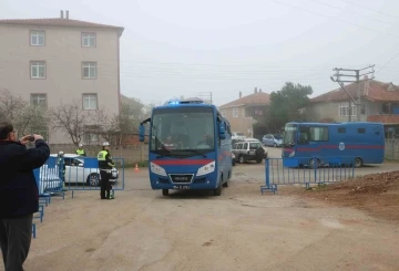 Darbe girişimiyle yargılanan 222 sanık yeniden hakim karşısına &ccedil;ıkacak
