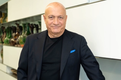 Dardanel'in Y&uuml;kselişi S&uuml;r&uuml;yor