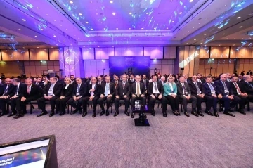 DEİK&rsquo;in 37. Olağan Se&ccedil;imli Genel Kurulu İbrahim Burkay&rsquo;ın Divan Kurulu Başkanlığında Yapıldı