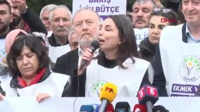 DEM Parti'den TBMM &ouml;n&uuml;nde 'b&uuml;t&ccedil;e' protestosu