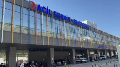 Demir &ccedil;elik fabrikasında patlama: 2 yaralı