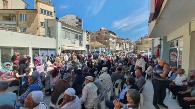 Demirci&rsquo;de hac kafilesi yola &ccedil;ıktı
