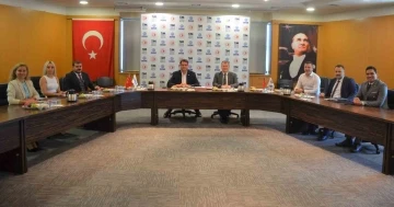 DENİB Kalite Kontrol Elemanı Yetiştirme Pojesi i&ccedil;in ilk imzayı attı
