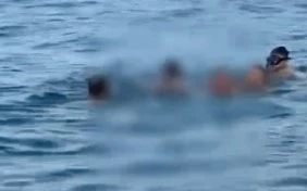 Denize giren gen&ccedil; boğuldu