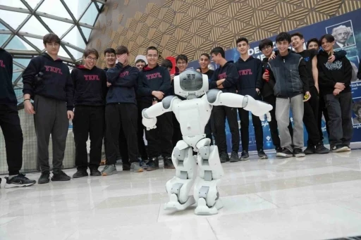 Denizli Bilim Merkezi &lsquo;Yılın &Ouml;ğretmeni&rsquo; ve &ouml;ğrencilerini ağırladı
