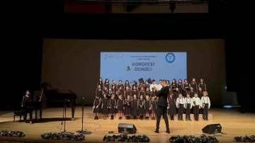Denizli B&uuml;y&uuml;kşehir &Ccedil;ocuk Korosuna en değerli &ouml;d&uuml;l
