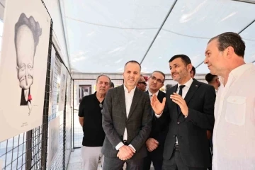 Denizli B&uuml;y&uuml;kşehir usta şair Nazım Hikmet&rsquo;i 50 &ouml;zel karikat&uuml;rle andı
