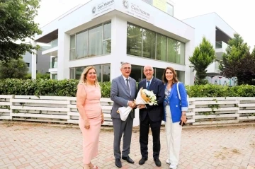 Denizli&rsquo;de 30 yıllık tecr&uuml;be modern g&ouml;z merkezinde hizmete sunuldu
