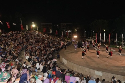Denizli&rsquo;de D&uuml;nya R&uuml;zgarı Esiyor