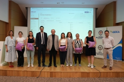 Denizli'de &Uuml;reten Kadınlar  E-Ticaret Yolculuğunda