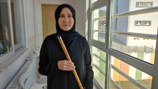 Denizli&rsquo;nin ilk kadın neyzeni 25 yıldır ney &uuml;fl&uuml;yor
