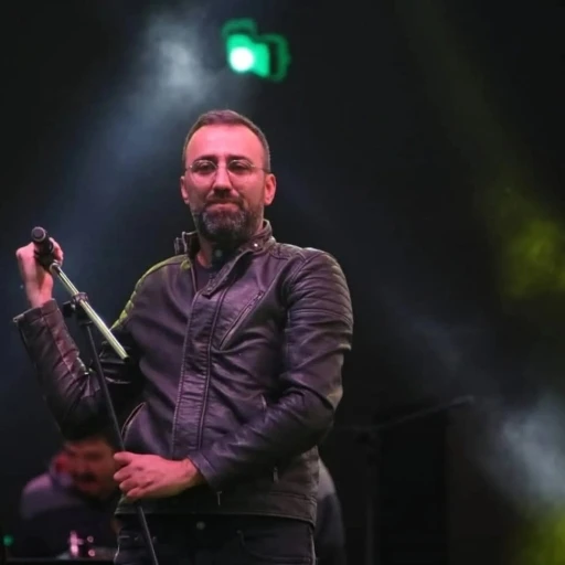 Denizlili m&uuml;zisyen hayatını kaybetti
