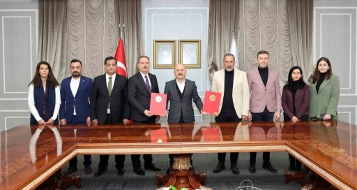 Depremzede &ouml;ğrencilere mesleki eğitim desteği
