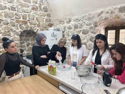 Derik&rsquo;te D&uuml;nya &Ccedil;&ouml;lyak G&uuml;n&uuml; etkinliği
