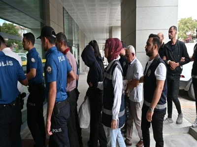 Derin dondurucuda par&ccedil;alanmış erkek cesedi