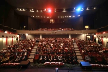 DE&Uuml;&rsquo;den 100. yıl buluşması: Cem Adrian katıldı
