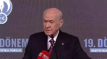 Devlet Bah&ccedil;eli: Tarihe not d&uuml;ş&uuml;yorum