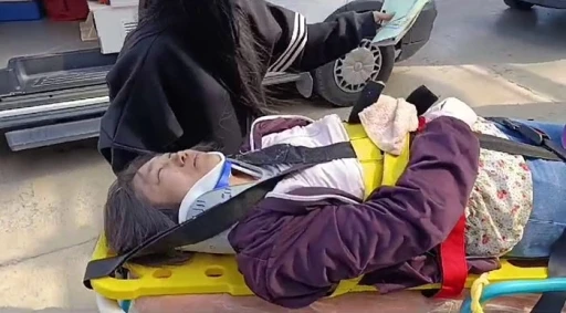 Devrilen otob&uuml;ste yaralanan 22 Japon turistten 20&rsquo;si taburcu edildi
