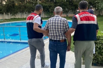DHKP-C ve MLKP ter&ouml;r &ouml;rg&uuml;tlerine İzmir merkezli operasyon: 30 g&ouml;zaltı
