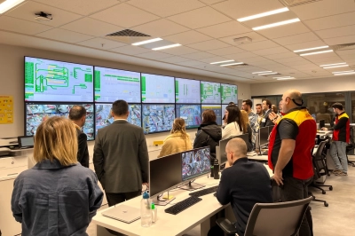 DHL Express T&uuml;rkiye, M&uuml;şteri Deneyim Turları ile İş Ortaklarına Operasyonel S&uuml;re&ccedil;lerini Tanıtıyor