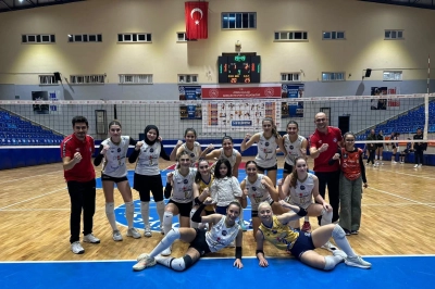 Didim&rsquo;in Kızlarından Değerli Galibiyet