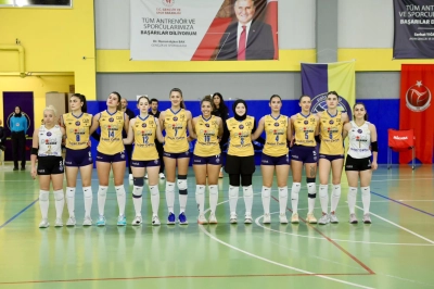 Didim Sahasında Voleybol Ş&ouml;leni: 3&ndash;0