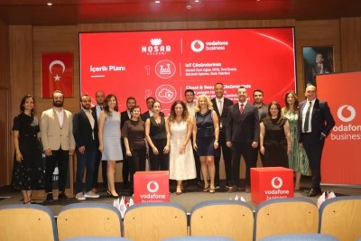 Dijital d&ouml;n&uuml;ş&uuml;m&uuml;n&uuml;n p&uuml;f noktaları Bursa'da anlatıldı