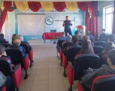 Dijital d&uuml;nyada girişimcilik, yenilik ve s&uuml;rd&uuml;r&uuml;lebilirlik konuları masaya yatırıldı