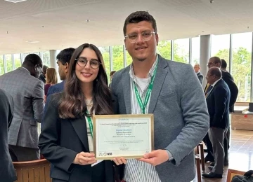 Dijital &Ouml;ğretmenler Projesi&rsquo;ne uluslararası &ouml;d&uuml;l
