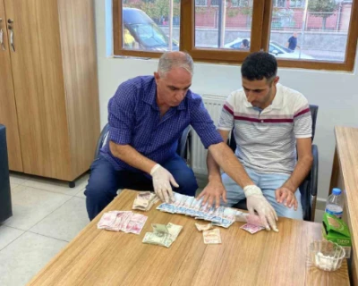 Dilenci operasyonu: &Uuml;zerinden 3 saatte topladığı bin 950 lira &ccedil;ıktı