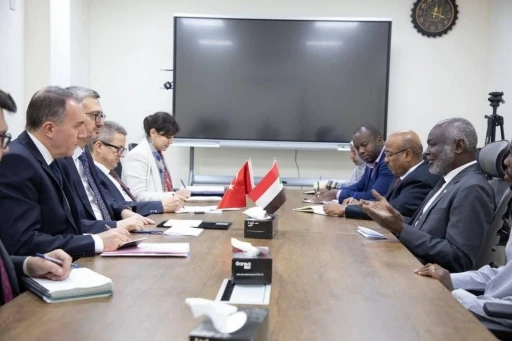 Dışişleri Bakan Yardımcısı Duran, Sudan Egemenlik Konseyi Başkanı Burhan ile g&ouml;r&uuml;şt&uuml;
