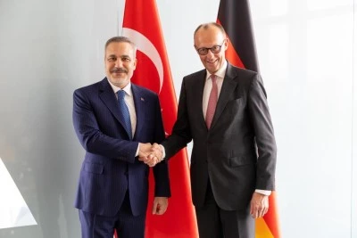 Dışişleri Bakanı Fidan, Almanya Başbakanı Merz ile g&ouml;r&uuml;şt&uuml;