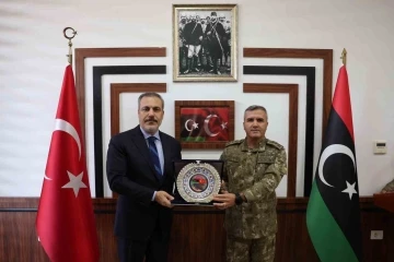 Dışişleri Bakanı Fidan&rsquo;dan Libya G&ouml;rev Grubu Komutanlığı Karargahına ziyaret
