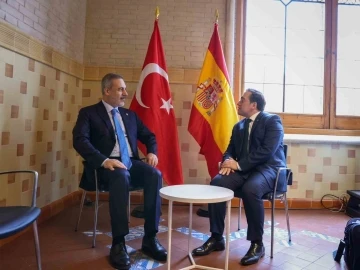 Dışişleri Bakanı Fidan Hollandalı, İtalyan, İrlandalı ve İspanyol mevkidaşları ile g&ouml;r&uuml;şt&uuml;